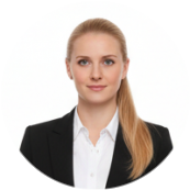 Анна Титова
